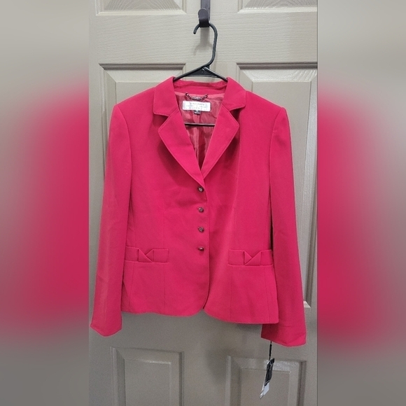 Tahari Jackets & Blazers - Tahari Red Blazer  8 P